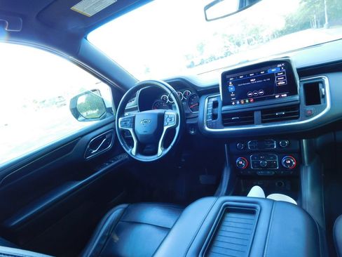 Used 2021 Chevrolet Tahoe Z71 AWD/4WD image 2