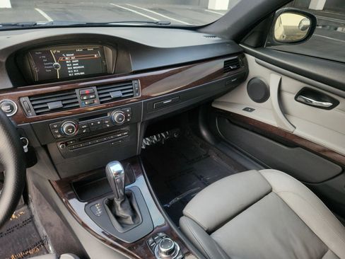 Used 2012 BMW 328i Coupe image 11