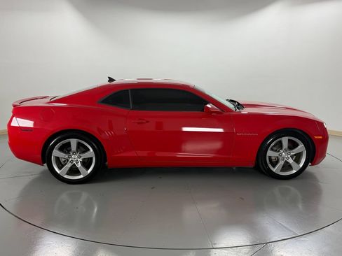 Used 2012 Chevrolet Camaro LS RWD image 5