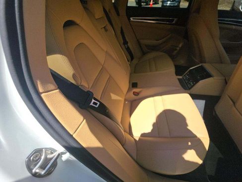 Used 2023 Porsche Panamera Platinum Edition w/ Assistance Package RWD image 9