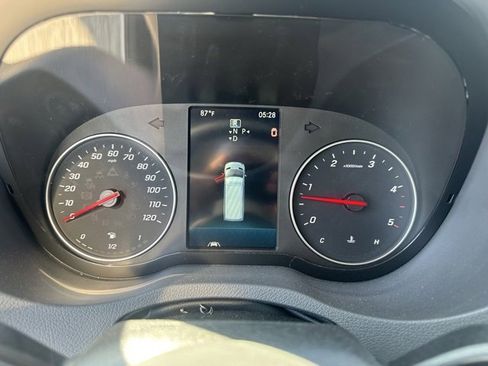 Used 2022 Mercedes-Benz Sprinter 3500 image 10