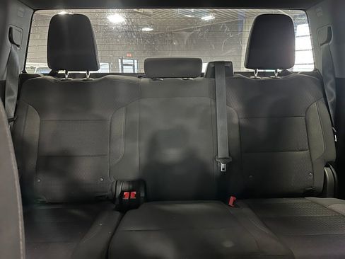 Used 2022 Chevrolet Silverado 1500 Custom image 32