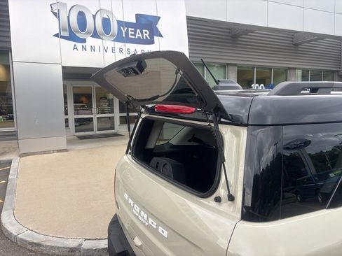 Used 2025 Ford Bronco Sport Outer Banks w/ Outer Banks Tech Package+ AWD/4WD image 37