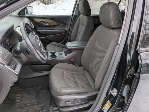 Used 2020 GMC Terrain SLE w/ Driver Convenience Package image 7