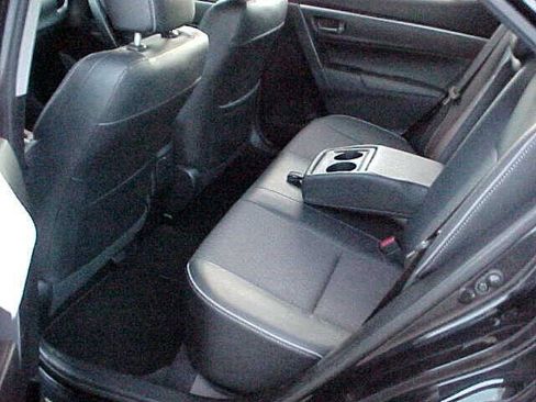 Used 2015 Toyota Corolla S image 17