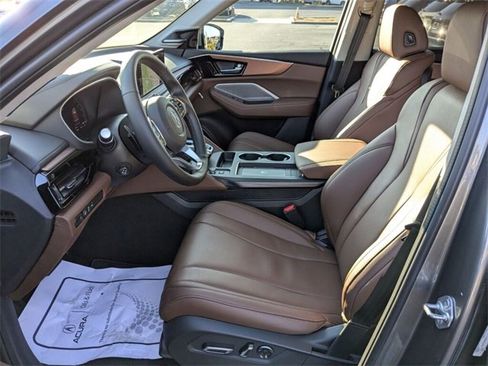 Certified 2026 Acura MDX w/ Technology Package image 28