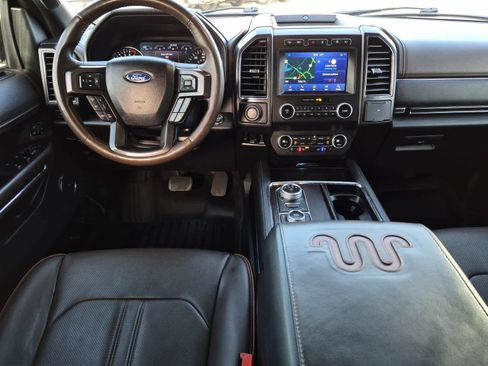 Used 2021 Ford Expedition King Ranch image 19
