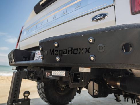 Used 2020 Ford F250 Platinum w/ FX4 Off-Road Package image 16