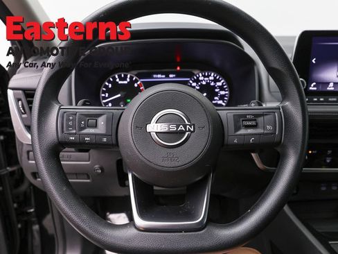 Used 2024 Nissan Rogue S AWD/4WD image 10