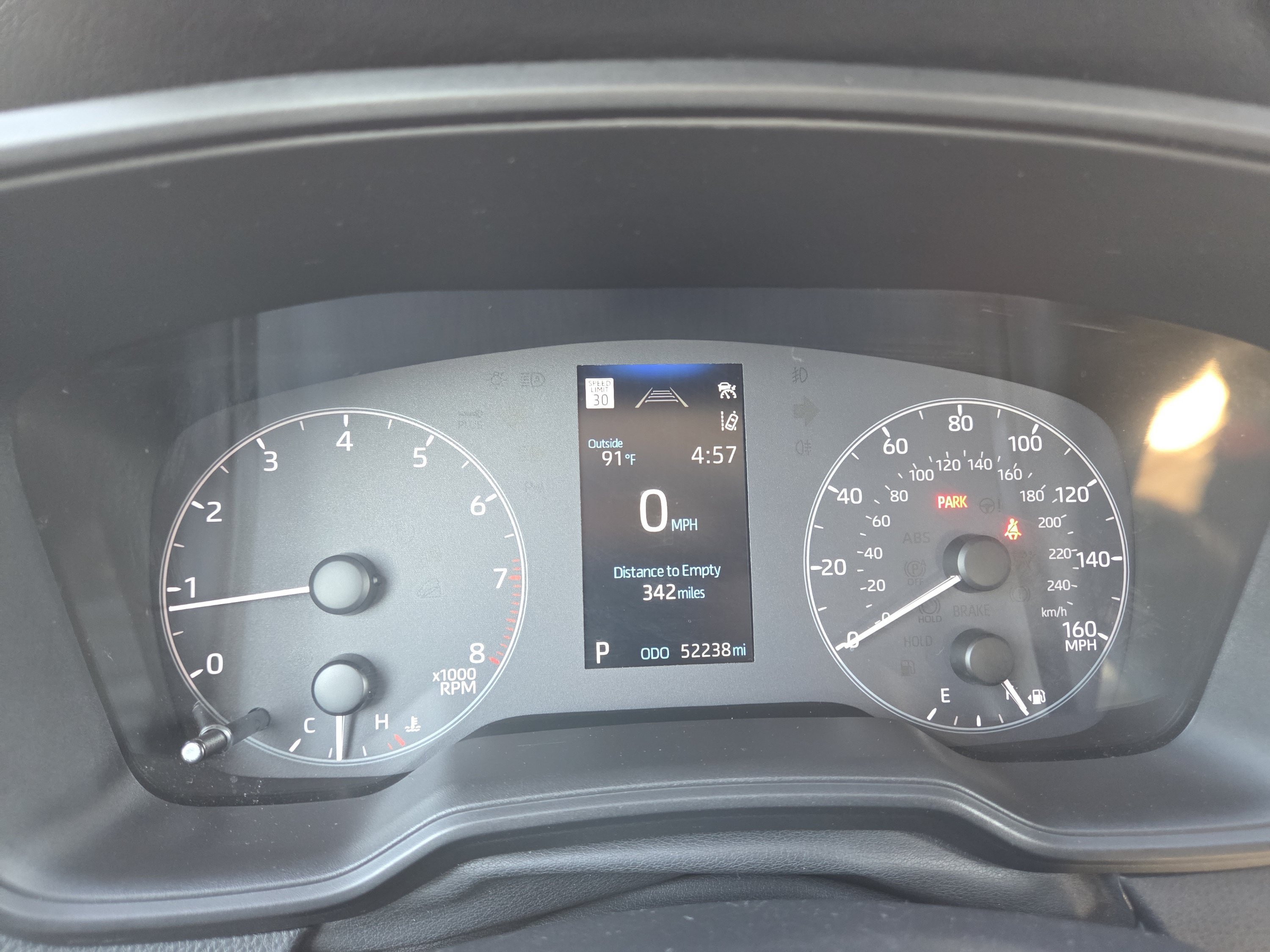 Used 2025 Toyota Corolla LE FWD image 29