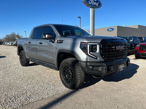 Used 2024 GMC Sierra 1500 AT4X w/ AT4X AEV Edition image 2