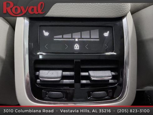 Used 2020 Volvo XC60 T5 Inscription w/ Protection Package Premier AWD/4WD image 26