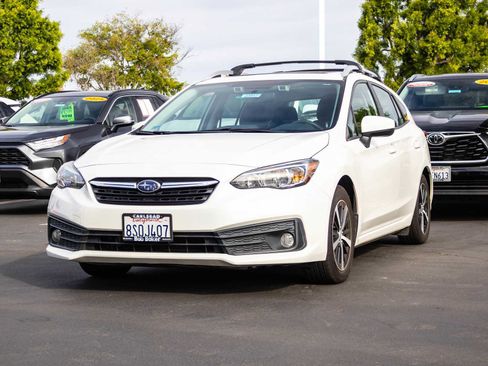 Used 2020 Subaru Impreza Premium image 3