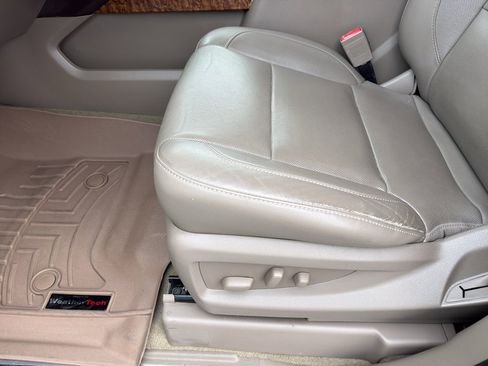 Used 2018 Chevrolet Tahoe Premier image 13