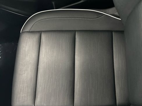 Used 2025 Buick Enclave Sport Touring w/ Power Package image 52