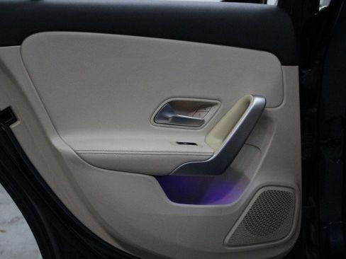 Used 2019 Mercedes-Benz A 220 image 31