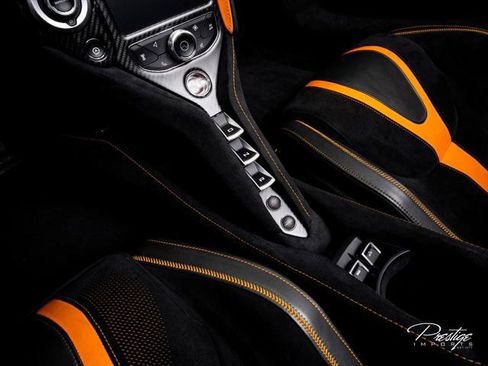 Used 2020 McLaren 720S Performance RWD image 45
