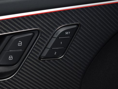 New 2026 Audi Q8 Prestige image 4