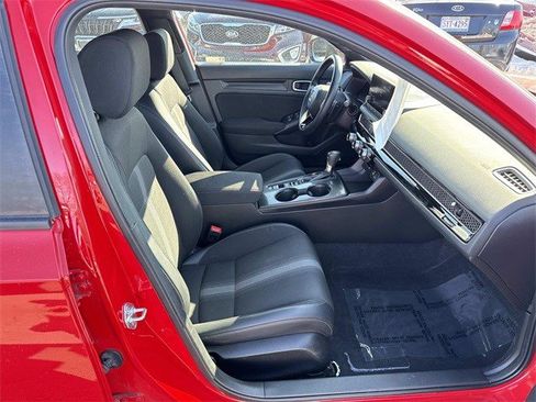 Used 2023 Honda Civic Sport image 9