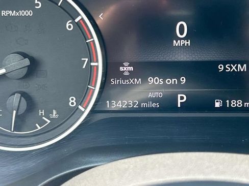 Used 2022 Nissan Rogue SV AWD/4WD image 36