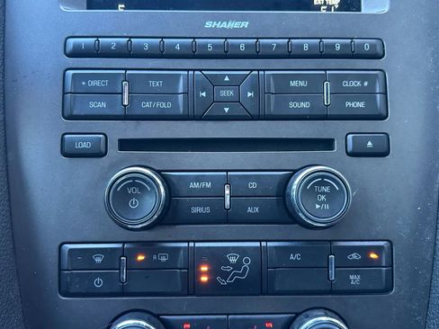 Used 2010 Ford Mustang GT image 17