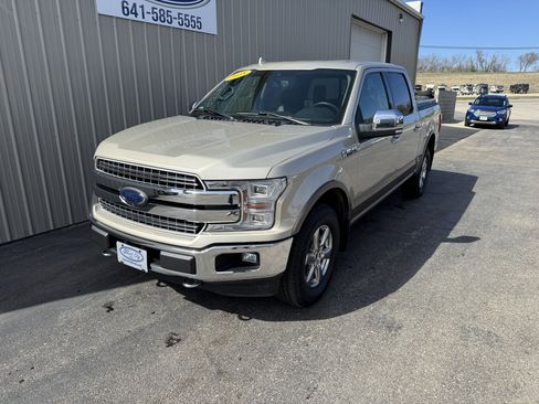 Used 2018 Ford F150 Lariat w/ Equipment Group 502A Luxury image 2