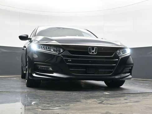Used 2019 Honda Accord Sport image 27