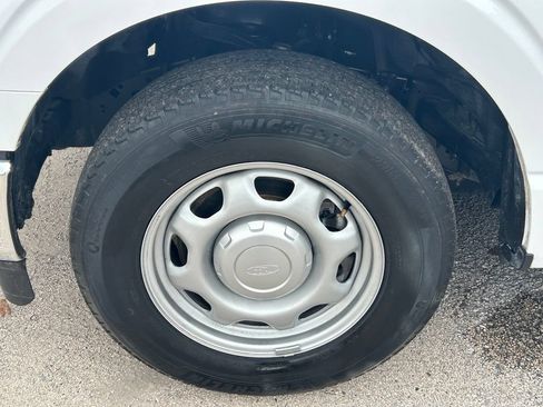 Used 2023 Ford F150 XL w/ Trailer Tow Package RWD image 19