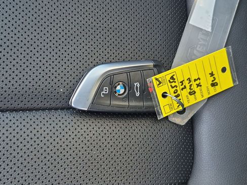 Used 2024 BMW X3 sDrive30i w/ Convenience Package RWD image 33