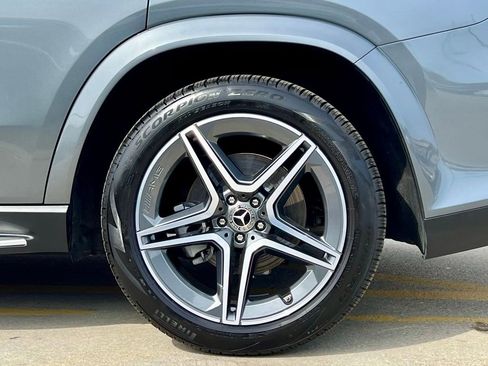 Certified 2026 Mercedes-Benz GLS 450 4MATIC image 13