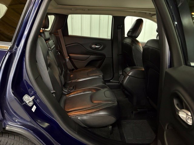 Used 2014 Jeep Cherokee Limited AWD/4WD image 17