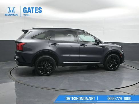 Used 2021 Kia Sorento SX AWD/4WD image 3