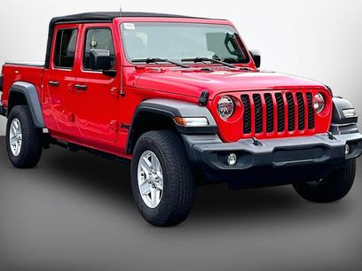 Used 2020 Jeep Gladiator Sport w/ Quick Order Package 24S