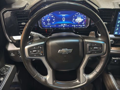Used 2024 Chevrolet Silverado 1500 RST AWD/4WD image 25