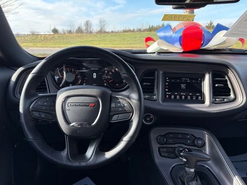 Used 2023 Dodge Challenger SXT w/ Blacktop Package image 24