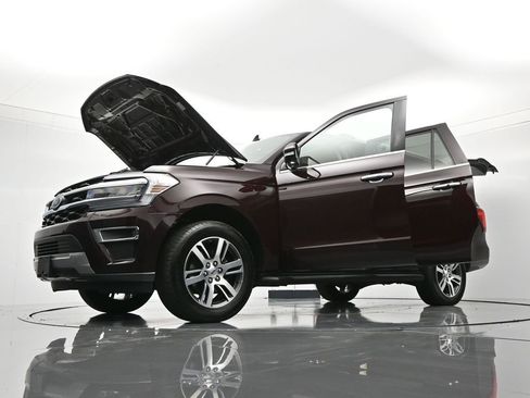 Used 2024 Ford Expedition Max Limited image 51