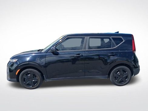 Used 2020 Kia Soul LX FWD image 9