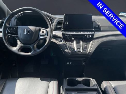 Certified 2025 Honda Odyssey Sport-L image 11