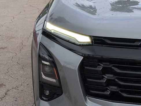 Used 2026 Chevrolet Equinox LT w/ Convenience Package II image 10