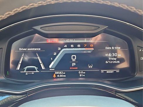 Used 2023 Audi SQ8 Prestige AWD/4WD image 22