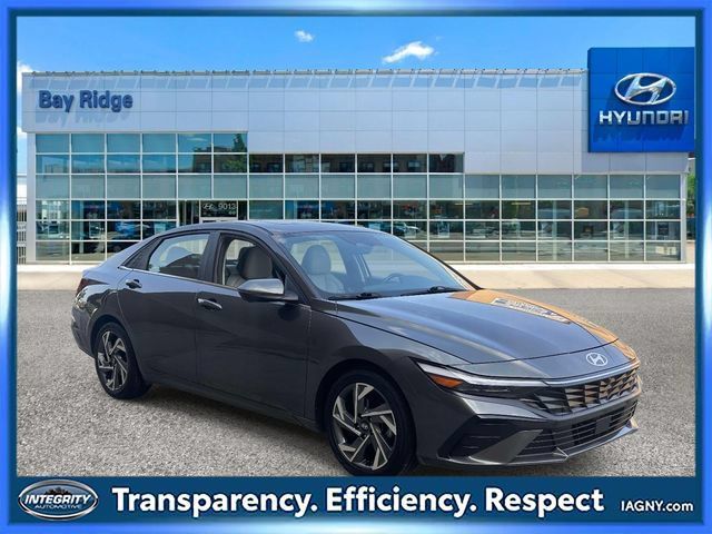 Used 2024 Hyundai Elantra Limited FWD image 1