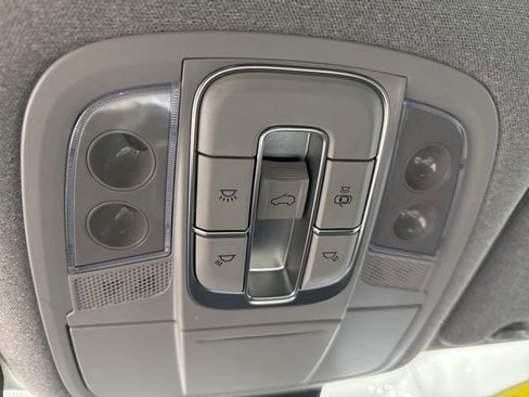 Used 2020 Hyundai Santa Fe Limited image 26