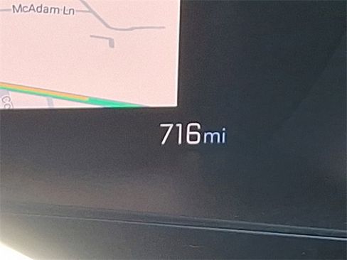 Used 2025 Chevrolet Colorado Z71 w/ Technology Package image 20