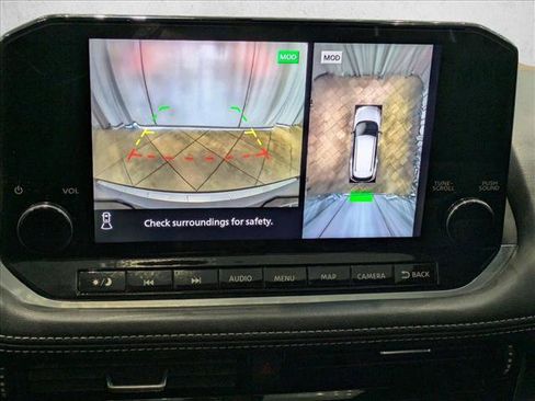 Used 2021 Nissan Rogue Platinum image 15