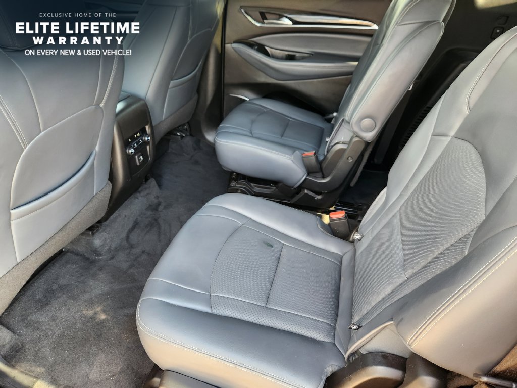 Used 2022 Buick Enclave Essence w/ Experience Buick Package FWD image 30