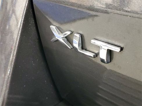 Used 2019 Ford Expedition Max XLT w/ Equipment Group 202A image 6