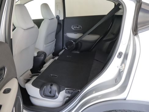 Used 2020 Honda HR-V EX image 18