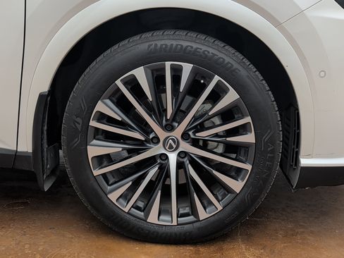 Used 2023 Lexus RX 350 Premium Plus w/ Cold Area Package FWD image 7