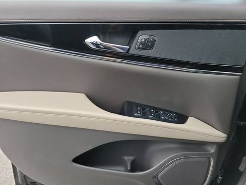 Certified 2023 Lincoln Nautilus FWD w/ Premium Package image 16