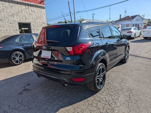 Used 2019 Ford Escape SEL FWD image 6